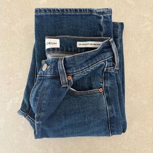 Aritzia Denim Forum Straight Leg Jeans